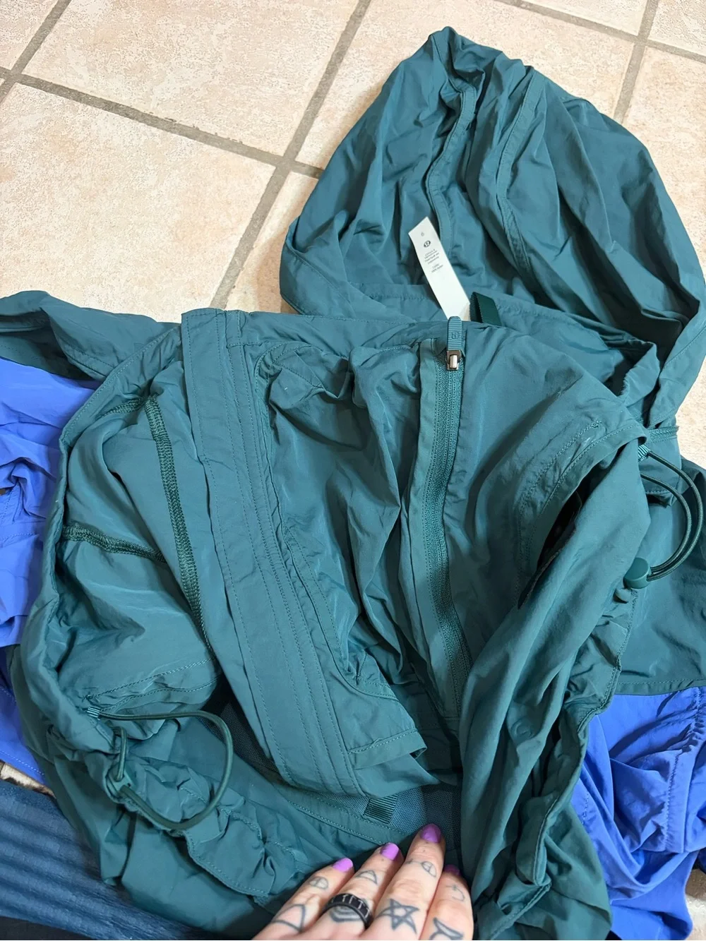 Lululemon Evergreen Cropped Full-Zip Hoodie (Green Jasper/Wild Indigo) Size 6